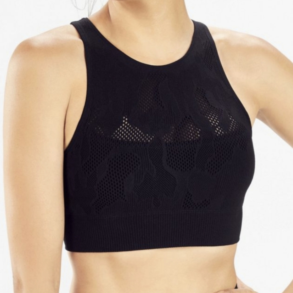 Fabletics- Quinn sculptknit sports bra